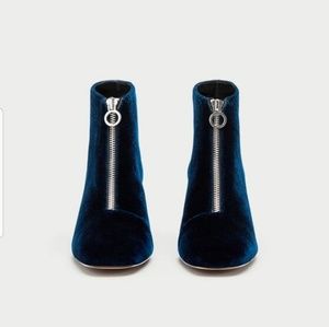 NWT Zara Velvet ankle boots